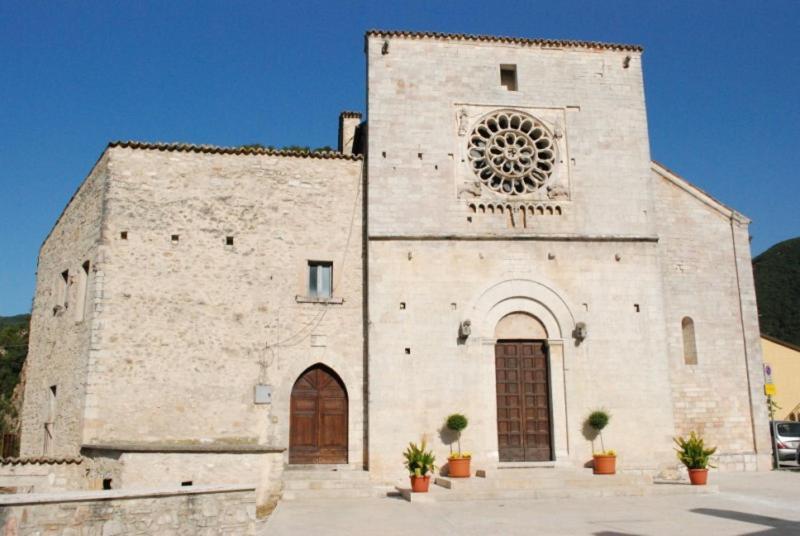 La Casa Di Carlotta Apartment Cerreto di Spoleto Bagian luar foto